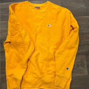 Champion Reverse weave Men's Bright Yellow Crewneck Sweater